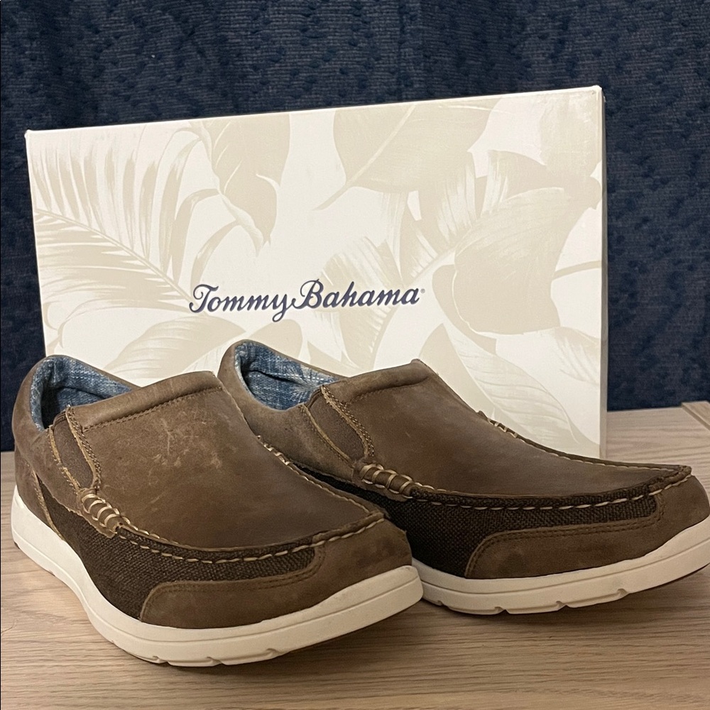 Tommy Bahama Men's Tan and Brown Loafers